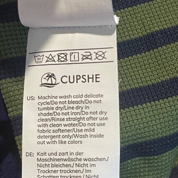 Cupshe Women’s 2-Piece Swimsuit M Green Blue Striped Crop Top High Waisted Bikin - Picture 8 of 9